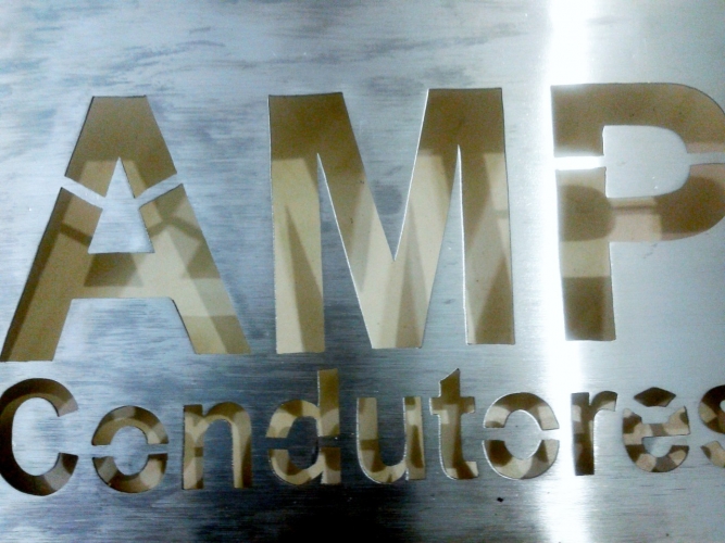 PLACA PINTURA VAZADA