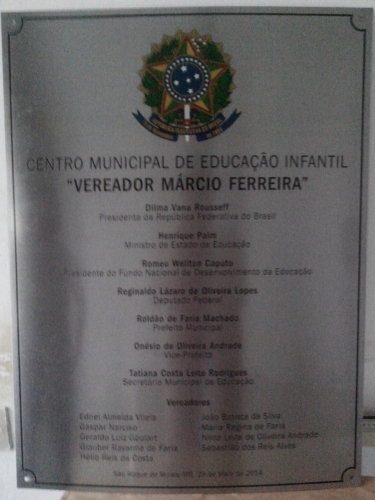 Placa de a�o inox gravado em baixo relevo