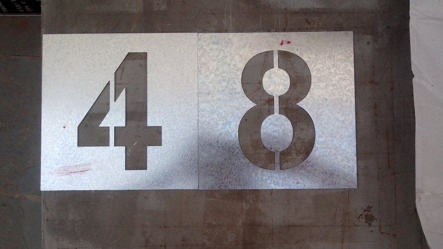 PLACA VAZADA DE NUMERO 15cm