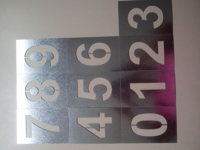 PLACAS DE NUMEROS VAZADOS