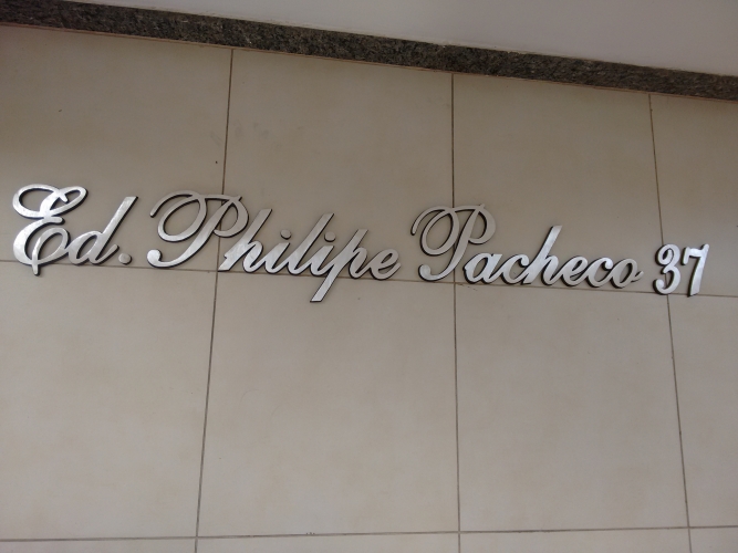 LETRAS MANUSCRITAS DE ALUMINIO FUNDIDO