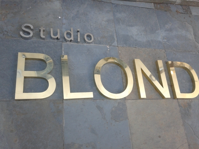 LETREIRO CHAPA DE BRONZE