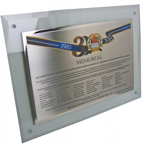 PLACA EM ACO INOXIDAVEL IMPRESSA PELO PROCESSO UV