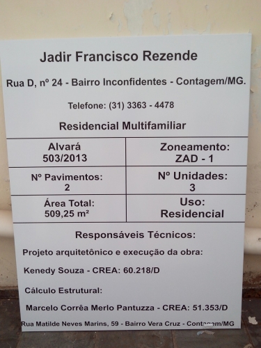 PLACA PLOTADA PARA OBRA