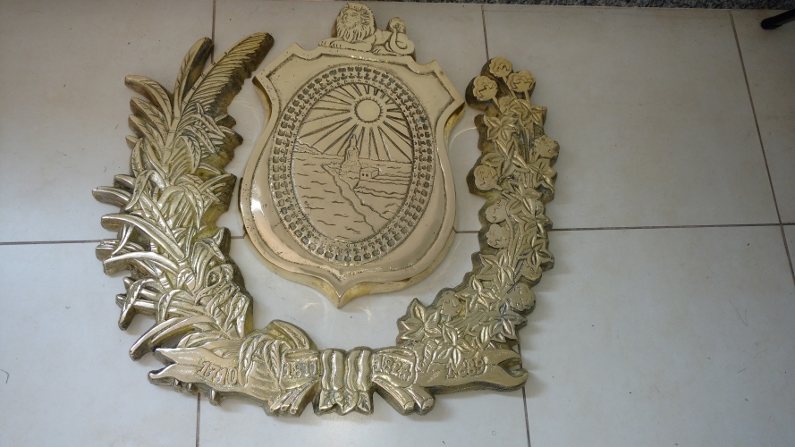 BRASAO DE BRONZE POLIDO