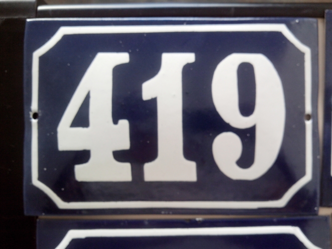 PLACA ESMALTADA NUMERO