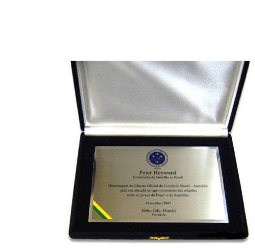 Placa de homenagem em estojo 2