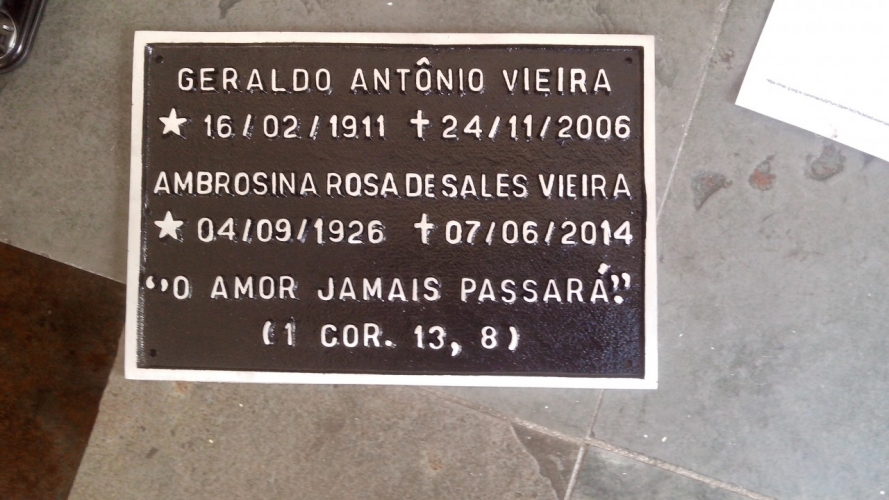 Placa de homenagem postuma aluminio fundido