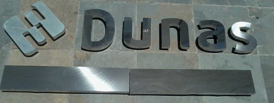 LOGOMARCA EM ACO INOX